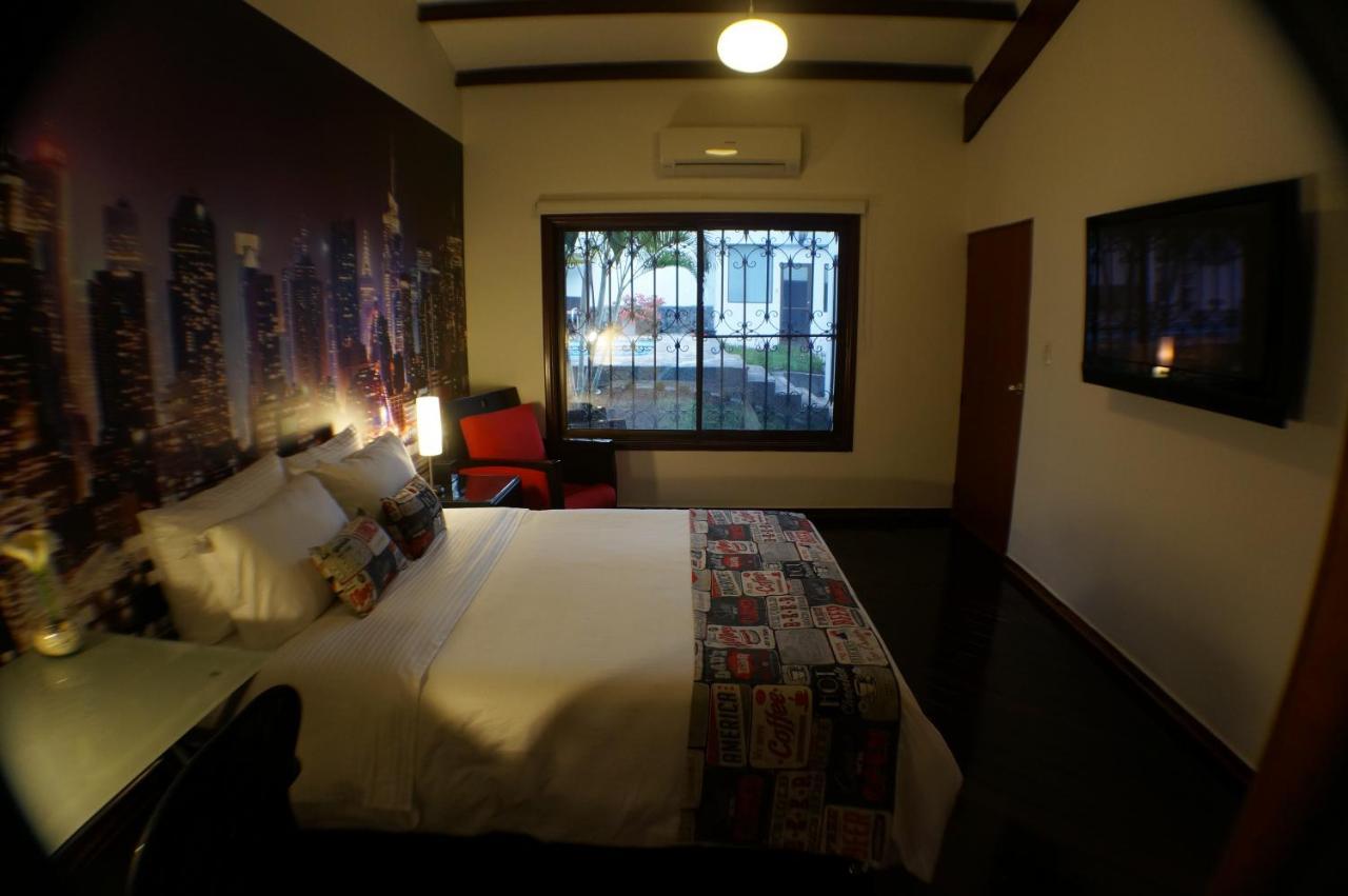 Urban Hotel Boutique Менга Экстерьер фото